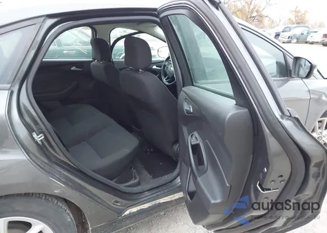 2017 Ford Focus Se из США, поврежденный, VIN 1FADP3F24HL319862